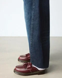 Adrian lädermules in Cherry Red