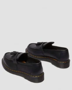 Adrian Loafers i Ambassador-läder med toffs in Svart