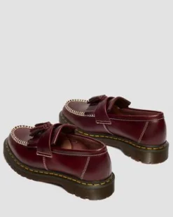 Adrian Loafers i Orleans-läder med toffs in Cherry Red