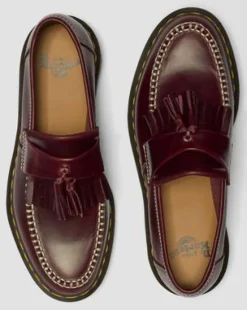 Adrian Loafers i Orleans-läder med toffs in Cherry Red