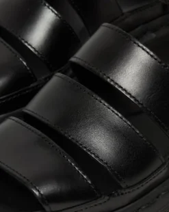 CLARISSA II LEATHER STRAP SANDALS in Svart