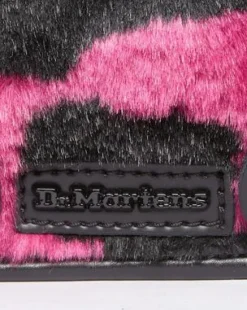18 cm Hair-On axelremsväska med ko-tryck in Thrift Pink