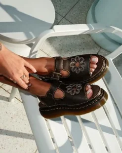 Dunnet Flower sandaler i fullkornigt läder in Brun