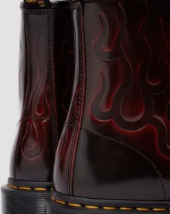 1460 Inferno snörkängor i läder in Cherry Red