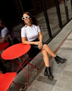 Jesy klackar i Sendal-läder in Svart
