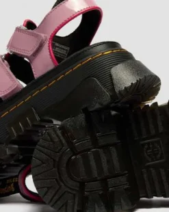 Mattison sandaler med tre remmar i Soft Patent-läder in Puderrosa
