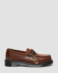 Penton klassiska loafers i kalvläder in Brun