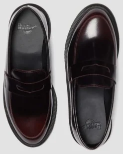Temara-loafers i Arcadia-läder in Cherry Red
